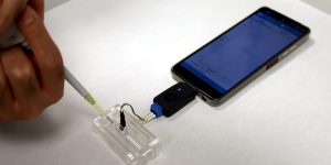 Imagen del nuevo test de diagnóstico que detecta ARN viral en minutos.