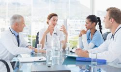 La supervisión en asesoramiento genético es un proceso que mejora la atención clínica y la gestión emocional de los profesionales