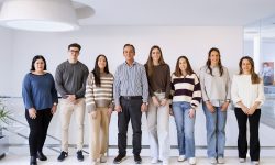 Equipo de investigadores que han participado en el estudio sobre la alteración genética que promueve el desarrollo de leucemia linfoblástica aguda de células B.