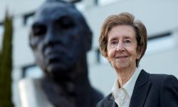 Margarita Salas, durante la entrega de Medallas al Mérito en la Investigación y en la Educación Universitaria.