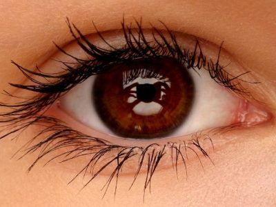Ojo humano relacionado con las enfermedades oculares como el glaucoma.