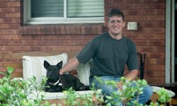 Sin formación en genética Paul Conyngham utilizó herramientas de IA para diseñar un tratamiento para el cáncer incurable de su perra Rosie