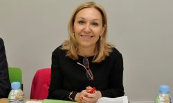 Carmen Ayuso ha sido Premio Nacional de Investigación 2024 en Medicina.