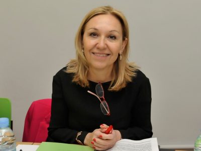 Carmen Ayuso ha sido Premio Nacional de Investigación 2024 en Medicina.