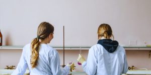 Mujeres ciencia genética